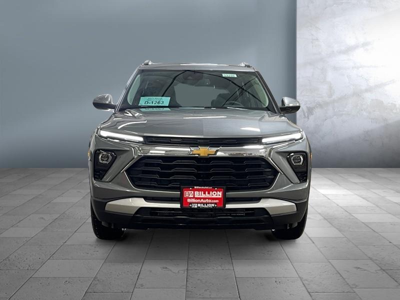 new 2024 Chevrolet TrailBlazer car, priced at $30,589