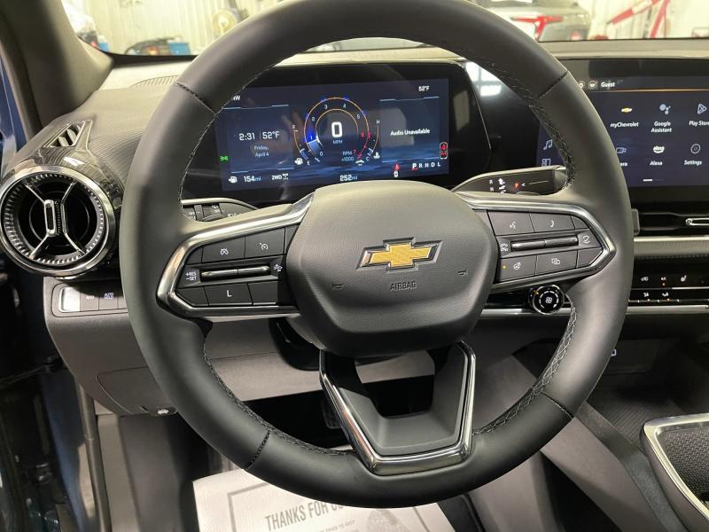 new 2025 Chevrolet Equinox car, priced at $33,293