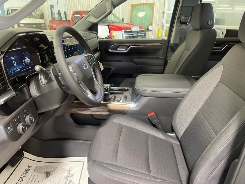 new 2025 Chevrolet Silverado 1500 car, priced at $57,969