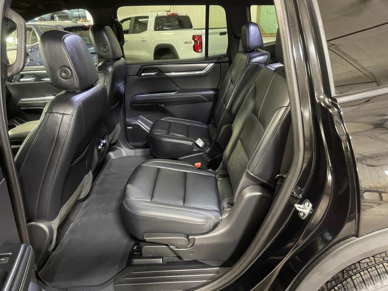 used 2024 GMC Acadia car, priced at $44,995
