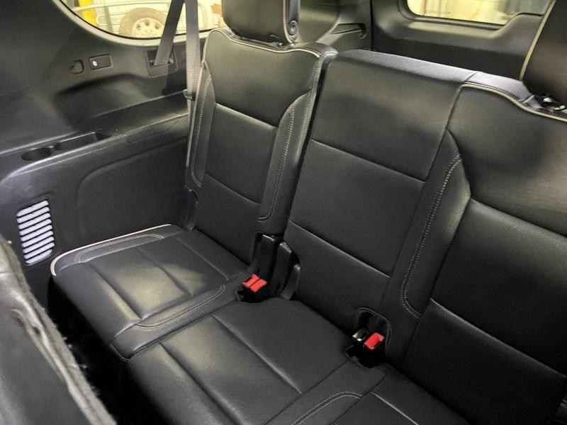 used 2023 GMC Yukon XL car, priced at $51,995