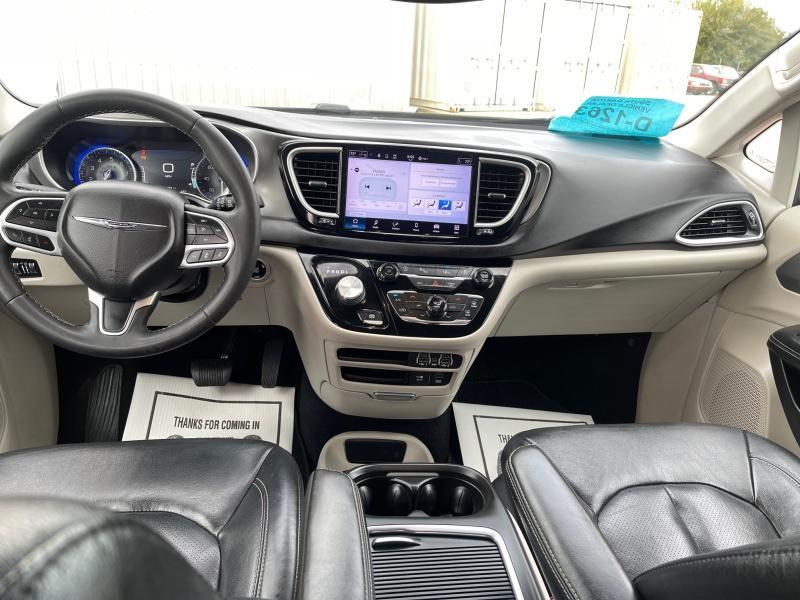 used 2022 Chrysler Pacifica car, priced at $24,995