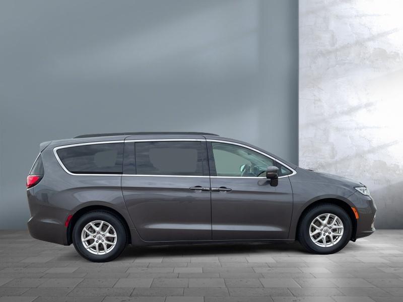 used 2022 Chrysler Pacifica car, priced at $24,995