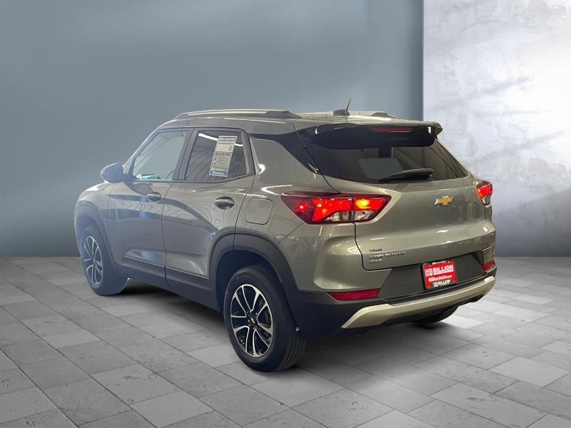 used 2025 Chevrolet TrailBlazer car, priced at $27,995