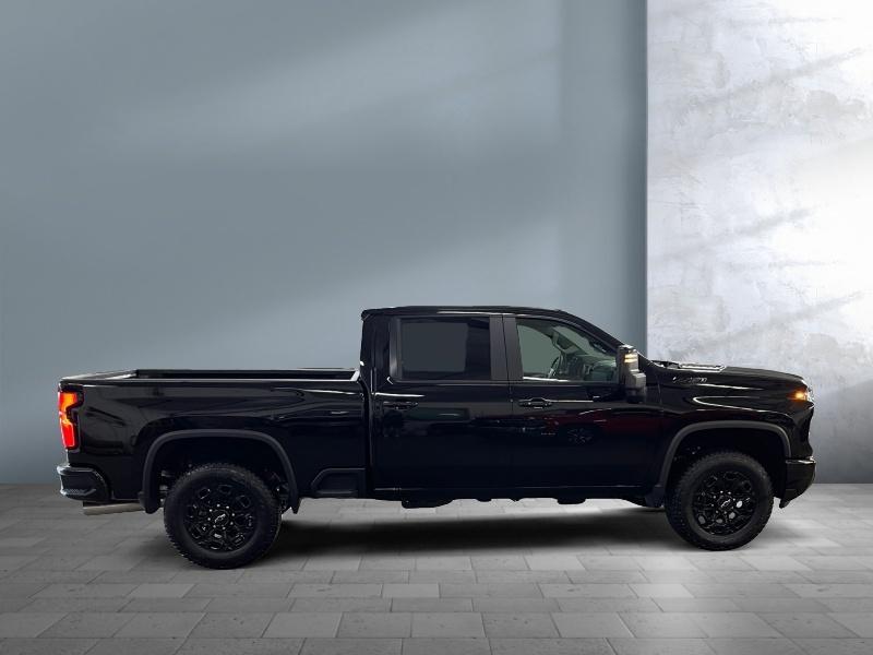 new 2024 Chevrolet Silverado 3500 car, priced at $73,724