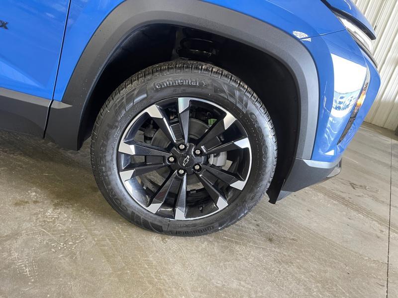 new 2025 Chevrolet Equinox car, priced at $35,840