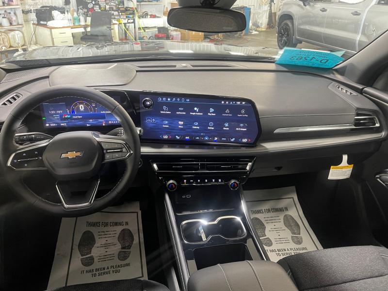 new 2025 Chevrolet Traverse car, priced at $45,060