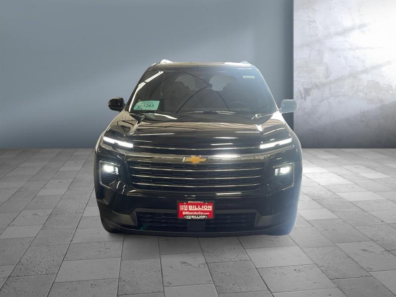 new 2025 Chevrolet Traverse car, priced at $45,060