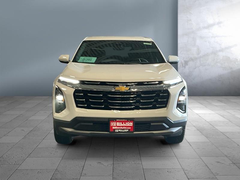 new 2026 Chevrolet Equinox car, priced at $30,495