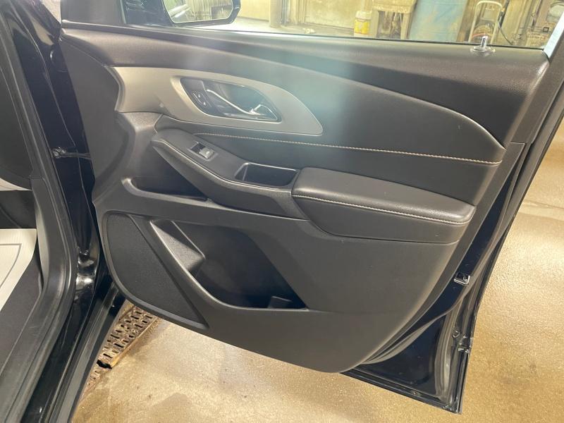 used 2020 Chevrolet Traverse car, priced at $25,995