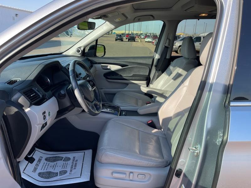 used 2020 Honda Pilot car, priced at $31,995