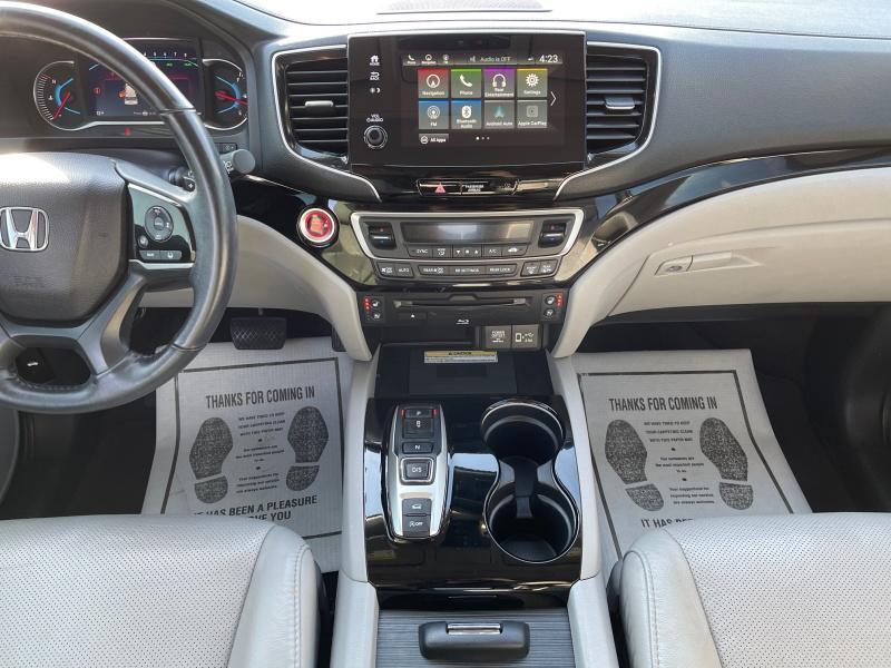 used 2020 Honda Pilot car, priced at $31,995
