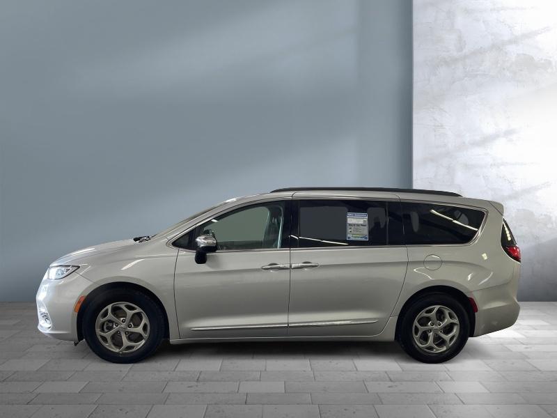 used 2023 Chrysler Pacifica car, priced at $30,995