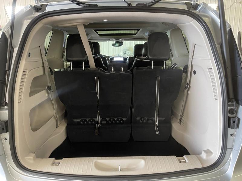 used 2023 Chrysler Pacifica car, priced at $30,995