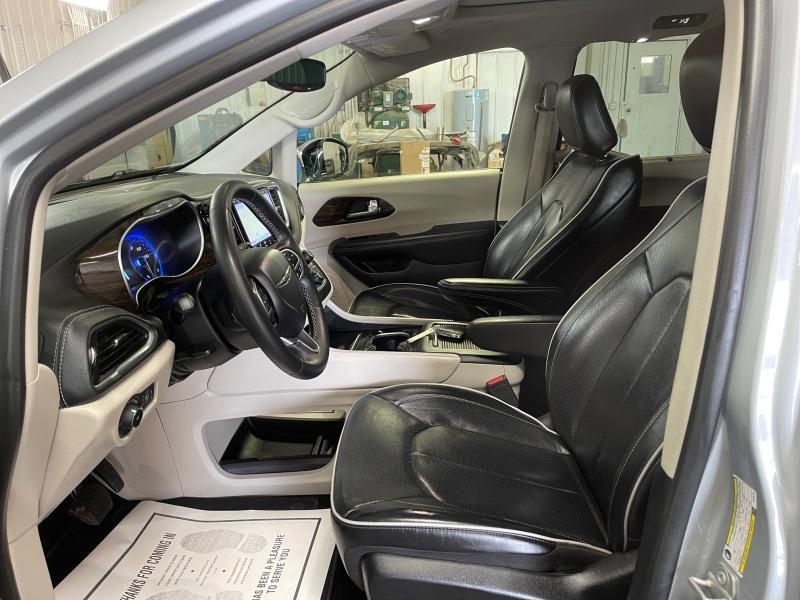 used 2023 Chrysler Pacifica car, priced at $30,995