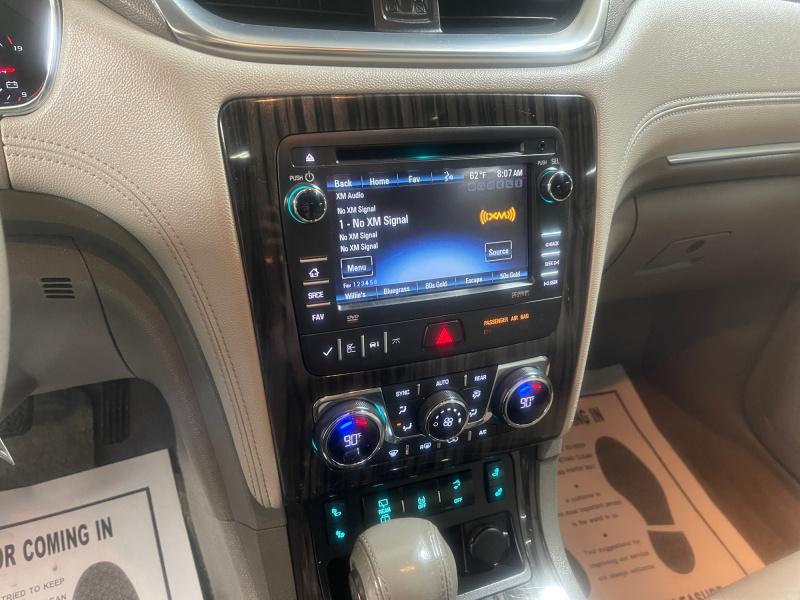 used 2014 Chevrolet Traverse car, priced at $9,995