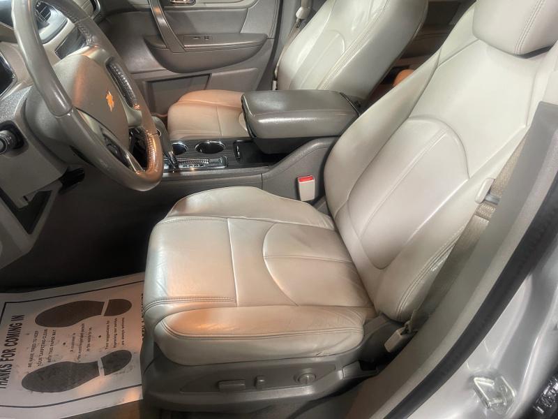 used 2014 Chevrolet Traverse car, priced at $9,995