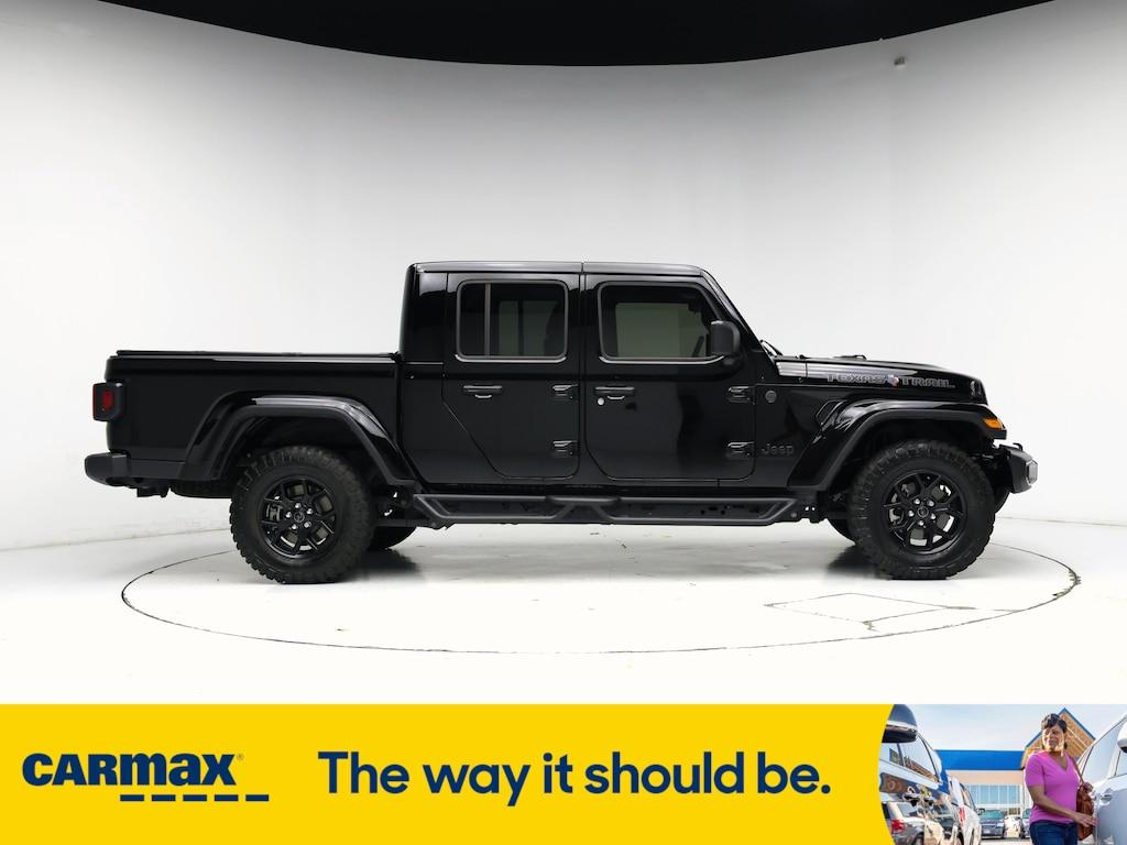 used 2024 Jeep Gladiator car, priced at $41,998