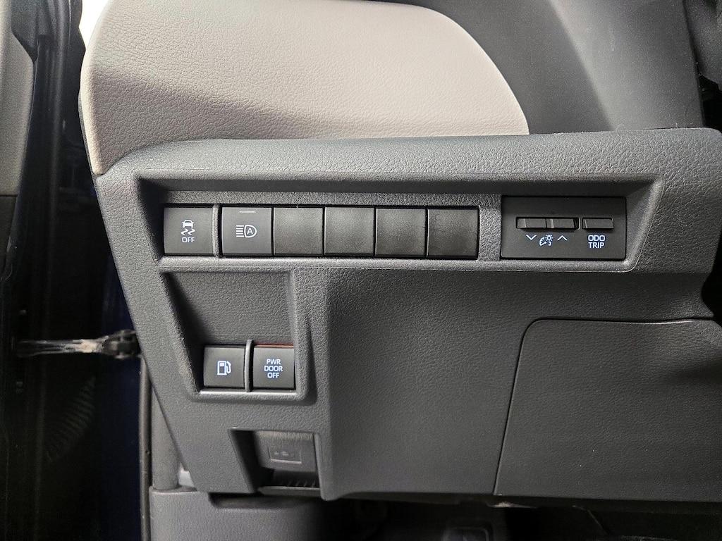 used 2022 Toyota Sienna car, priced at $33,998