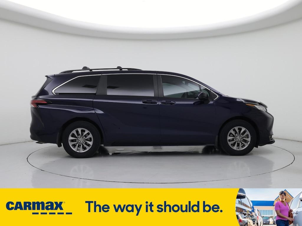 used 2022 Toyota Sienna car, priced at $33,998