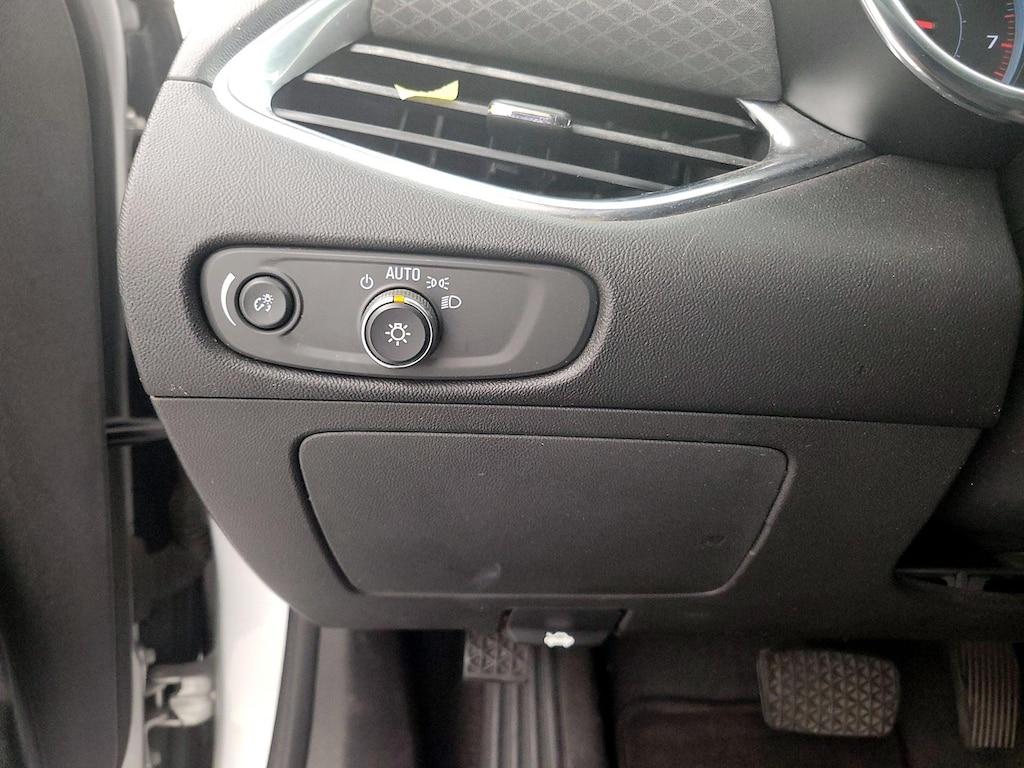 used 2018 Chevrolet Malibu car, priced at $15,998