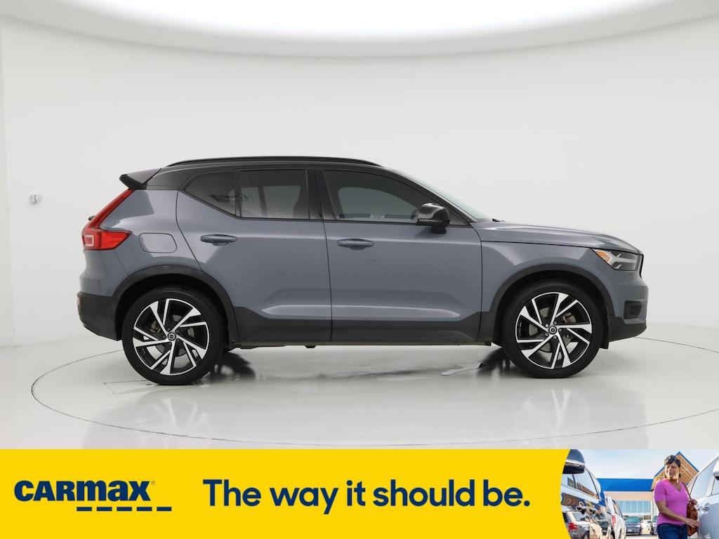 used 2022 Volvo XC40 car, priced at $24,998