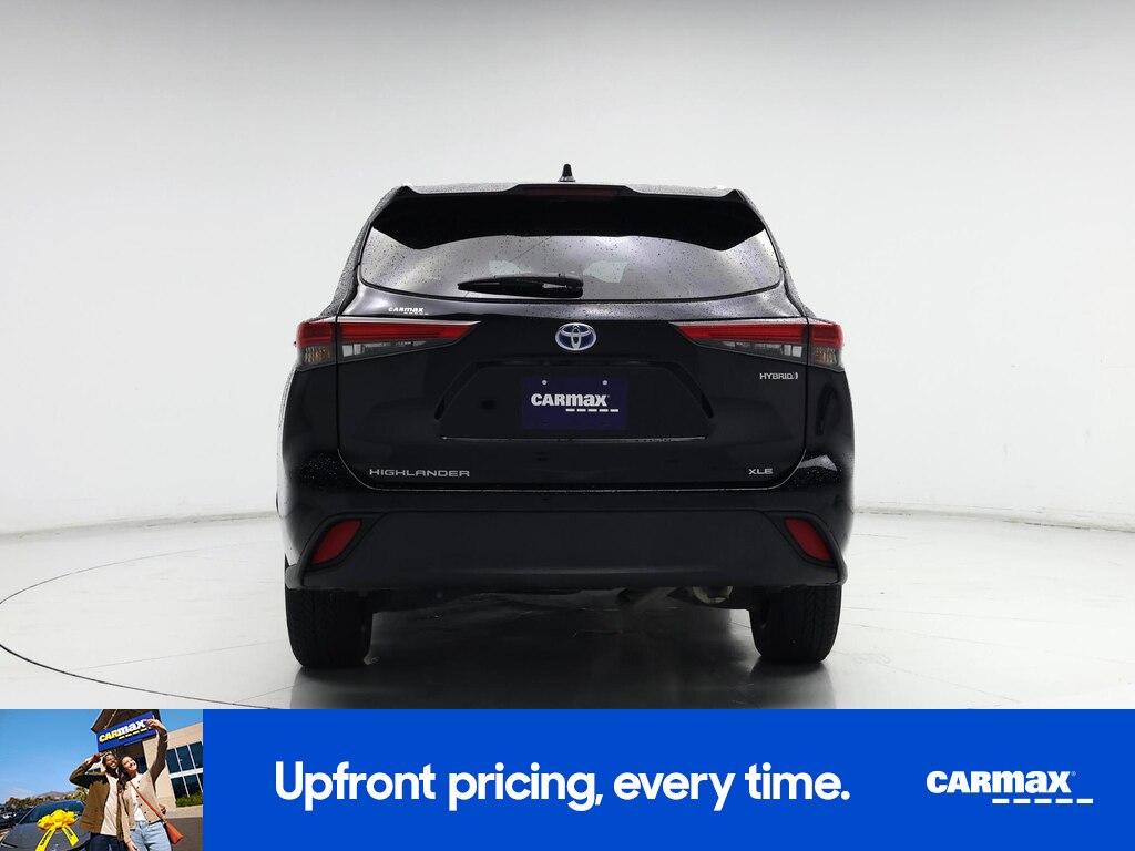 used 2021 Toyota Highlander Hybrid car, priced at $32,998
