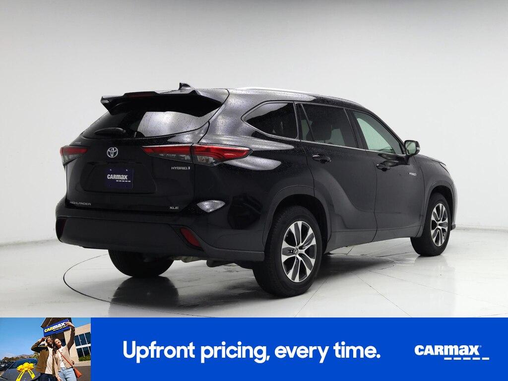 used 2021 Toyota Highlander Hybrid car, priced at $32,998