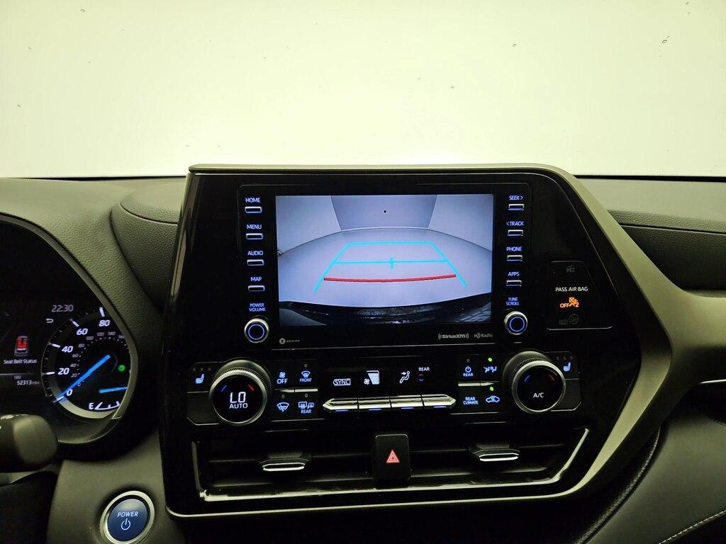 used 2021 Toyota Highlander Hybrid car, priced at $32,998