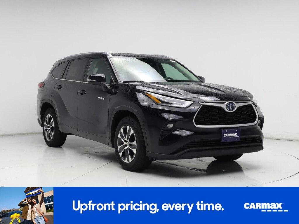 used 2021 Toyota Highlander Hybrid car, priced at $32,998