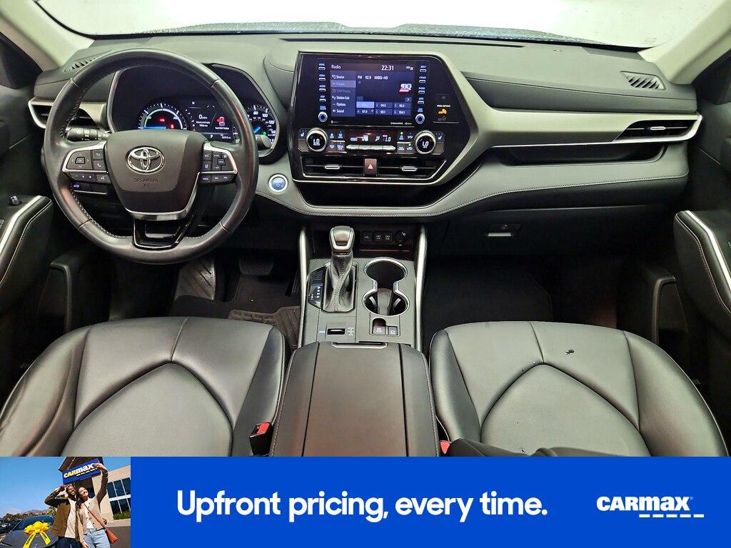 used 2021 Toyota Highlander Hybrid car, priced at $32,998