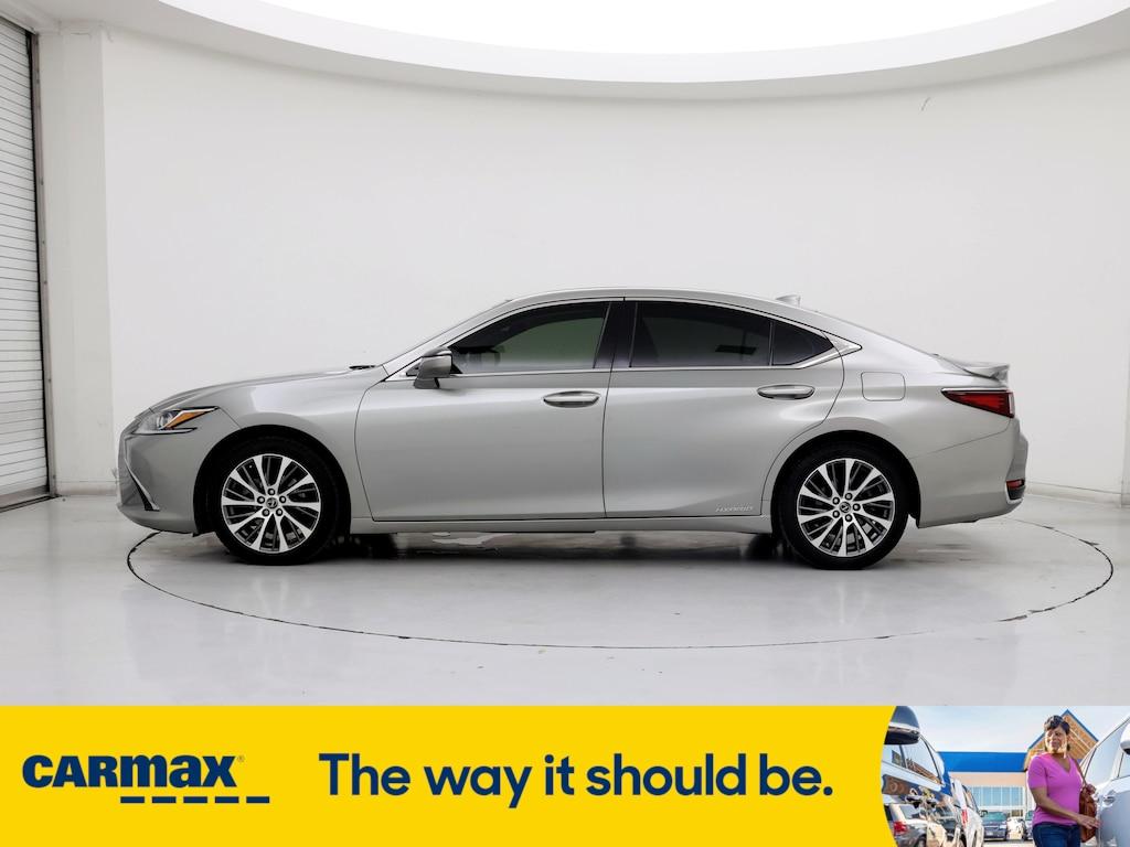 used 2019 Lexus ES 300h car, priced at $26,998