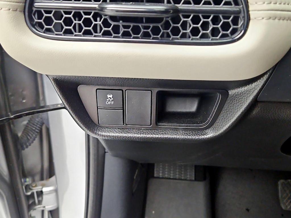 used 2025 Honda HR-V car, priced at $26,998