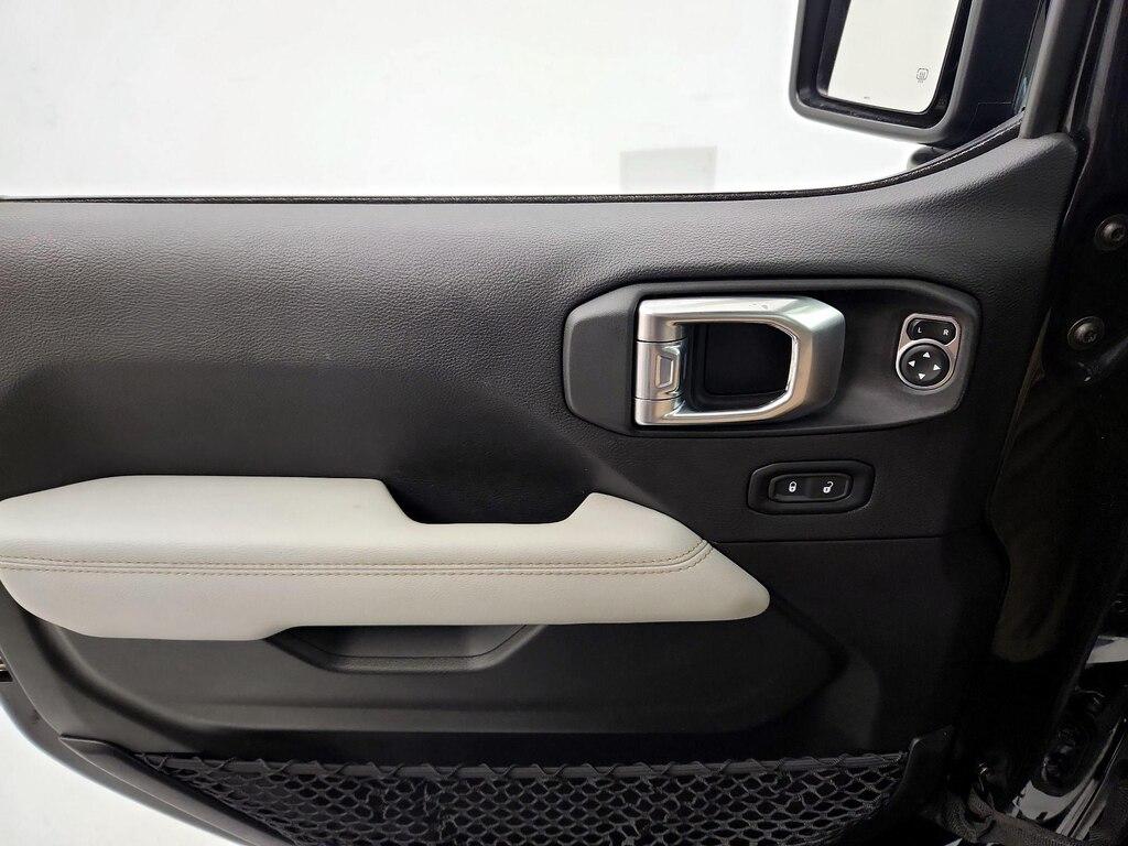 used 2022 Jeep Gladiator car, priced at $35,998