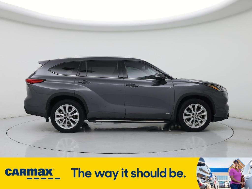 used 2023 Toyota Highlander Hybrid car, priced at $49,998