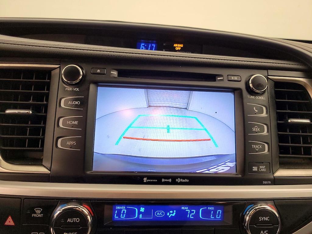 used 2018 Toyota Highlander Hybrid car, priced at $25,998