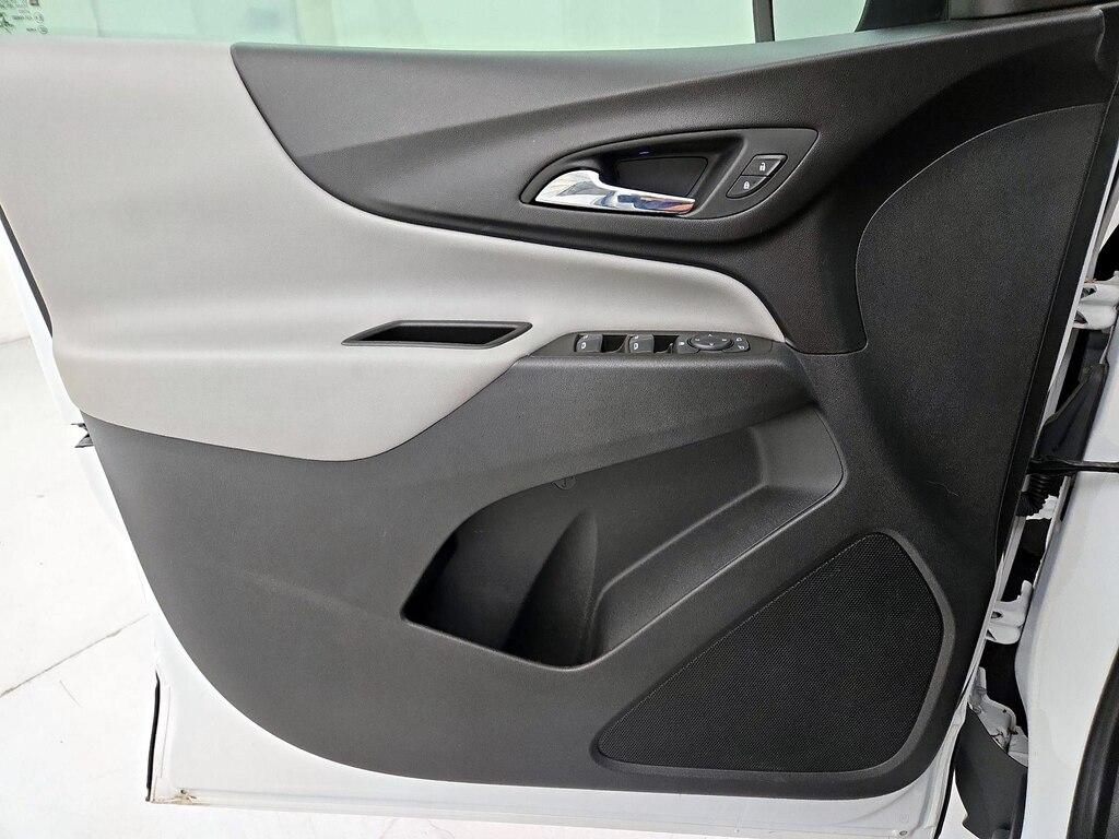 used 2021 Chevrolet Equinox car, priced at $22,998