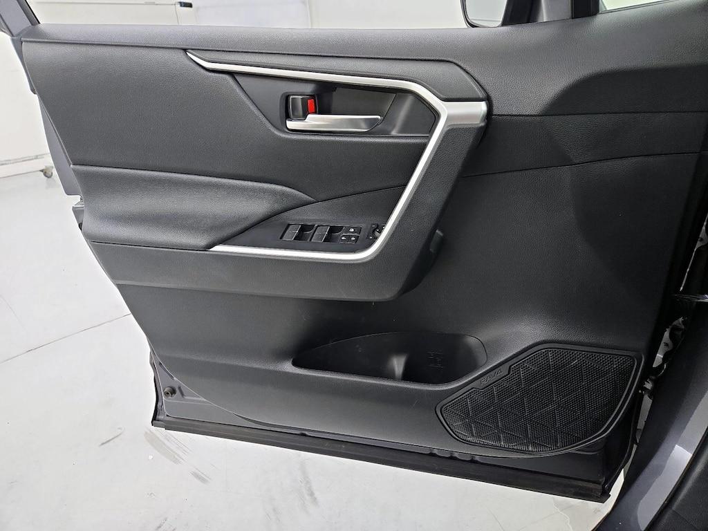 used 2022 Toyota RAV4 Hybrid car, priced at $32,998