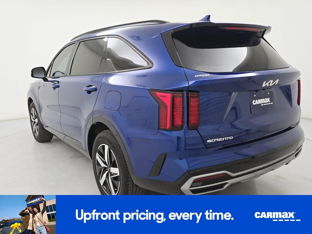 used 2023 Kia Sorento car, priced at $28,998