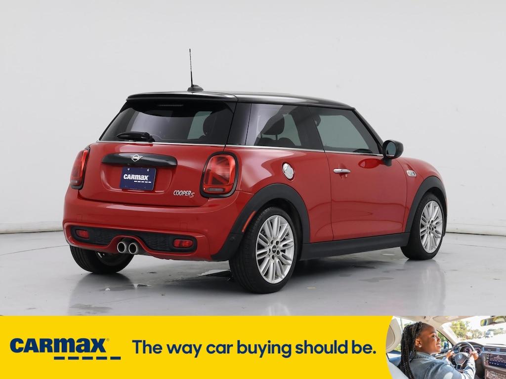 used 2021 MINI Hardtop car, priced at $20,998