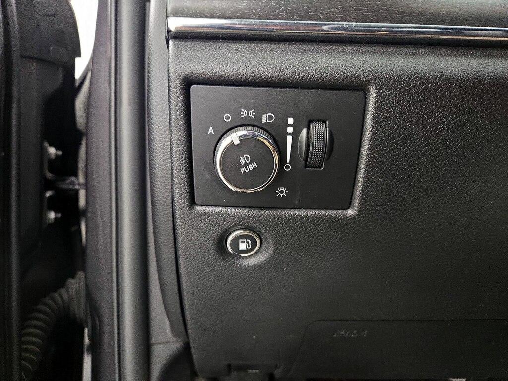 used 2017 Jeep Grand Cherokee car, priced at $16,998