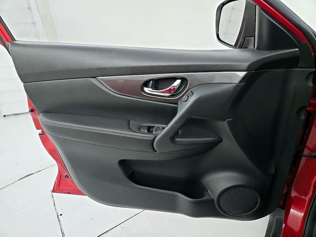 used 2017 Nissan Rogue car, priced at $13,998