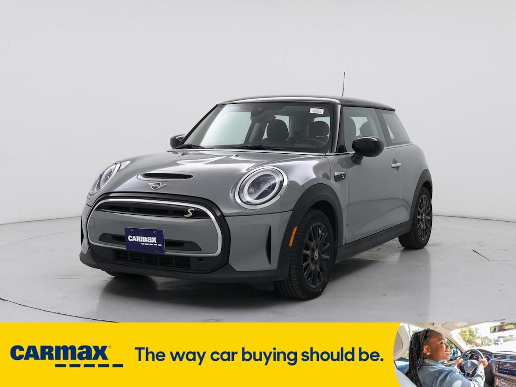 used 2022 MINI SE Hardtop car, priced at $23,998