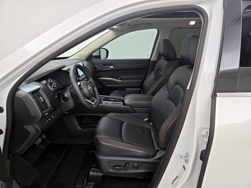 used 2024 Nissan Pathfinder car, priced at $35,998