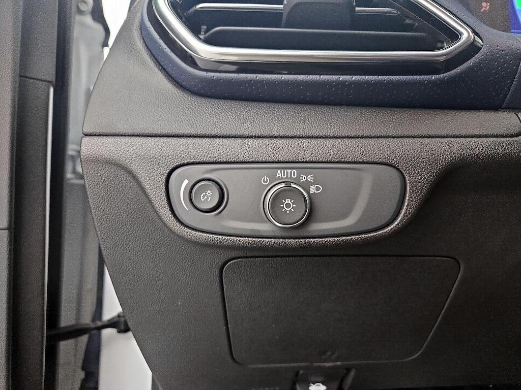 used 2022 Chevrolet Bolt EUV car, priced at $23,998