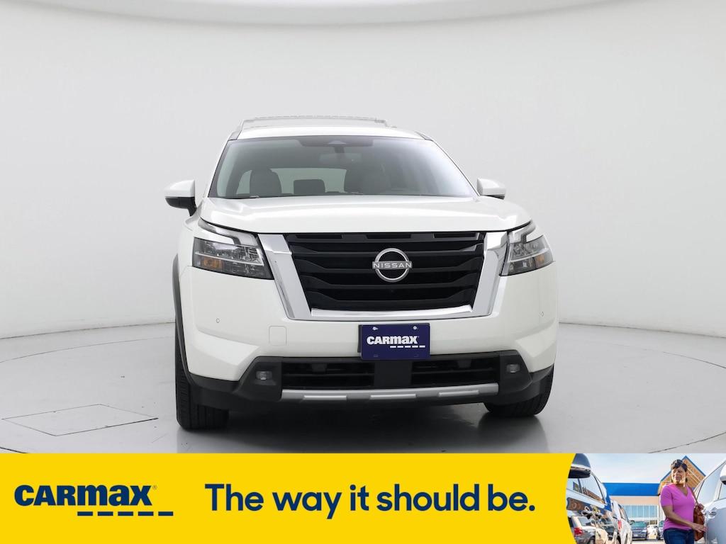 used 2022 Nissan Pathfinder car, priced at $30,998