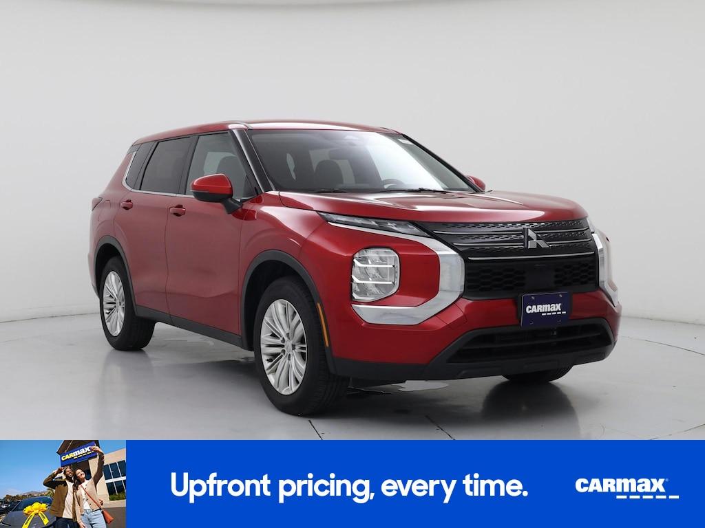 used 2024 Mitsubishi Outlander car, priced at $26,998