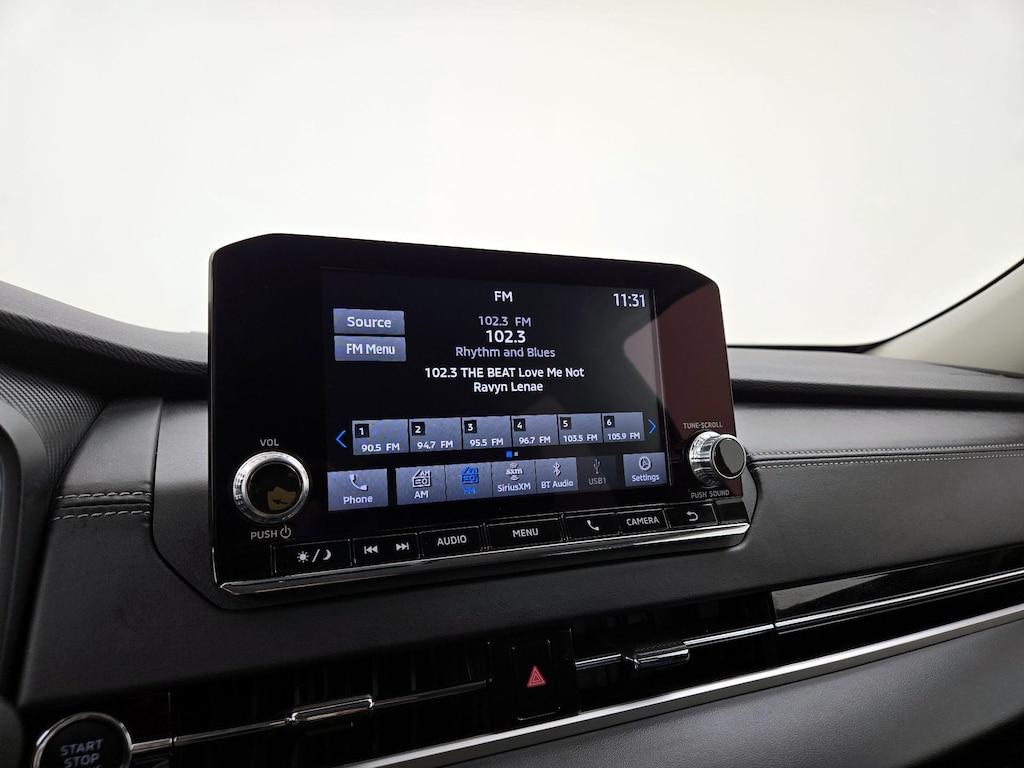 used 2024 Mitsubishi Outlander car, priced at $26,998