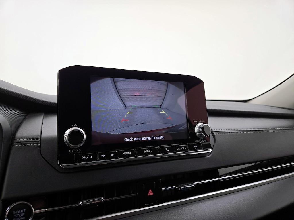 used 2024 Mitsubishi Outlander car, priced at $26,998