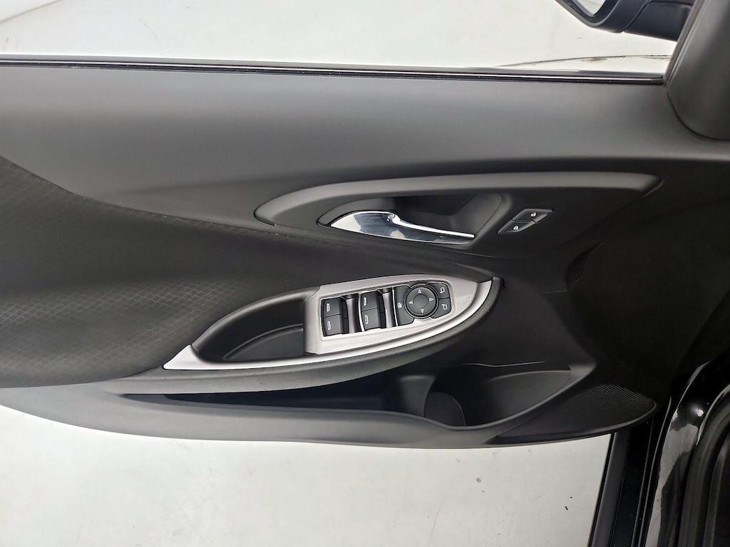 used 2021 Chevrolet Malibu car, priced at $18,998